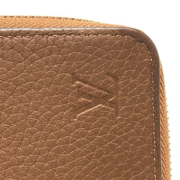 LOUIS VUITTON Zippy Wallet Vertical Long Wallet - Picture 4 of 14